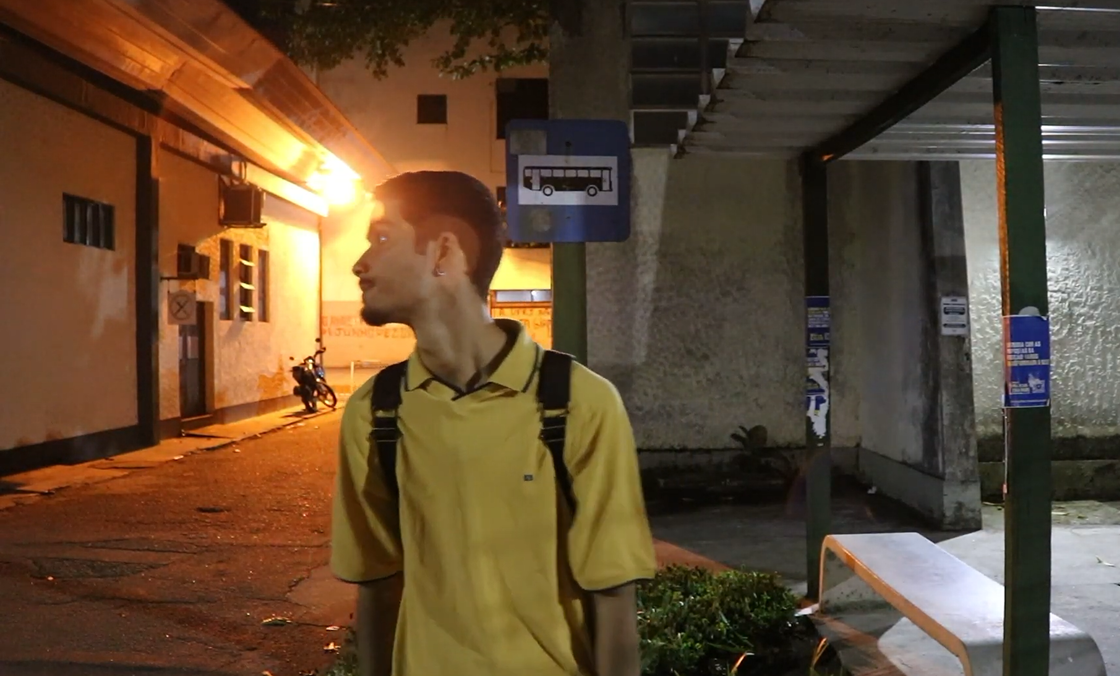 Cena do curta-metragem Rota de Fuga (2024)
